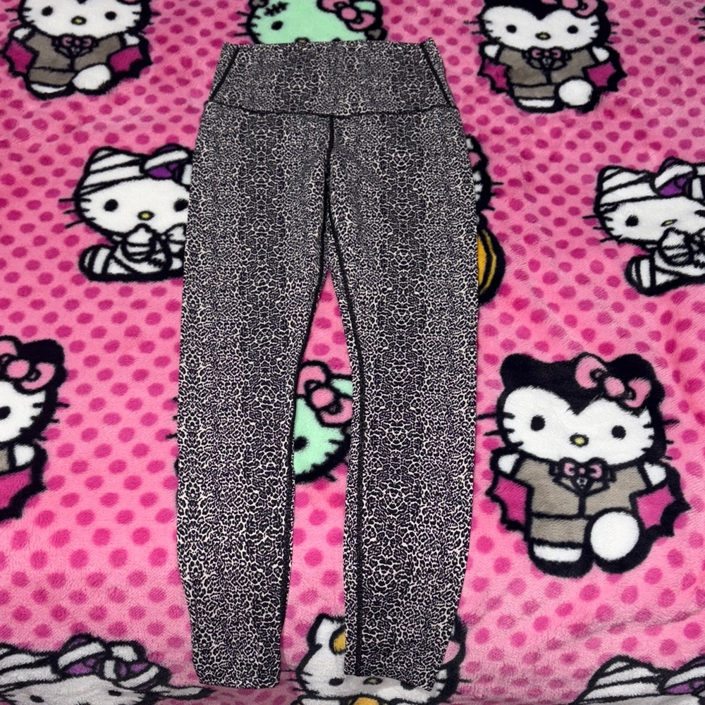 Women's Leopard Print Leggings